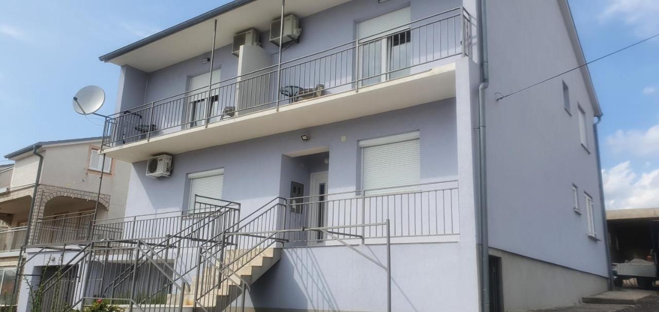 Apartmani Gabrijel Novi Vinodolski Exteriér fotografie
